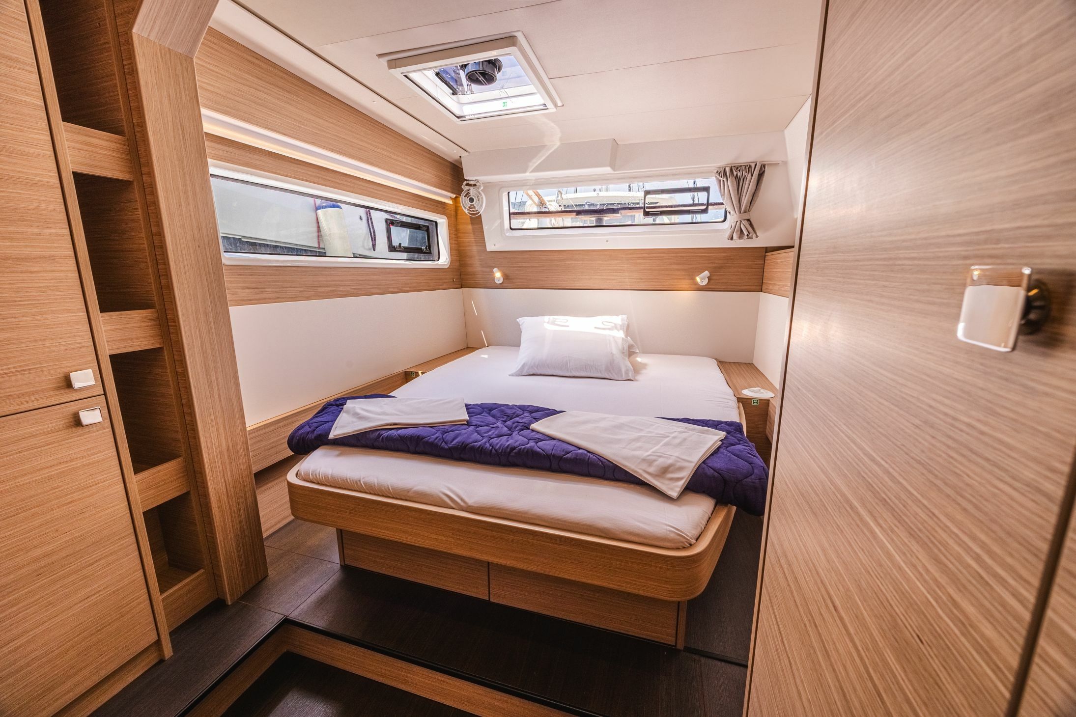 Lagoon 43 | Emerald