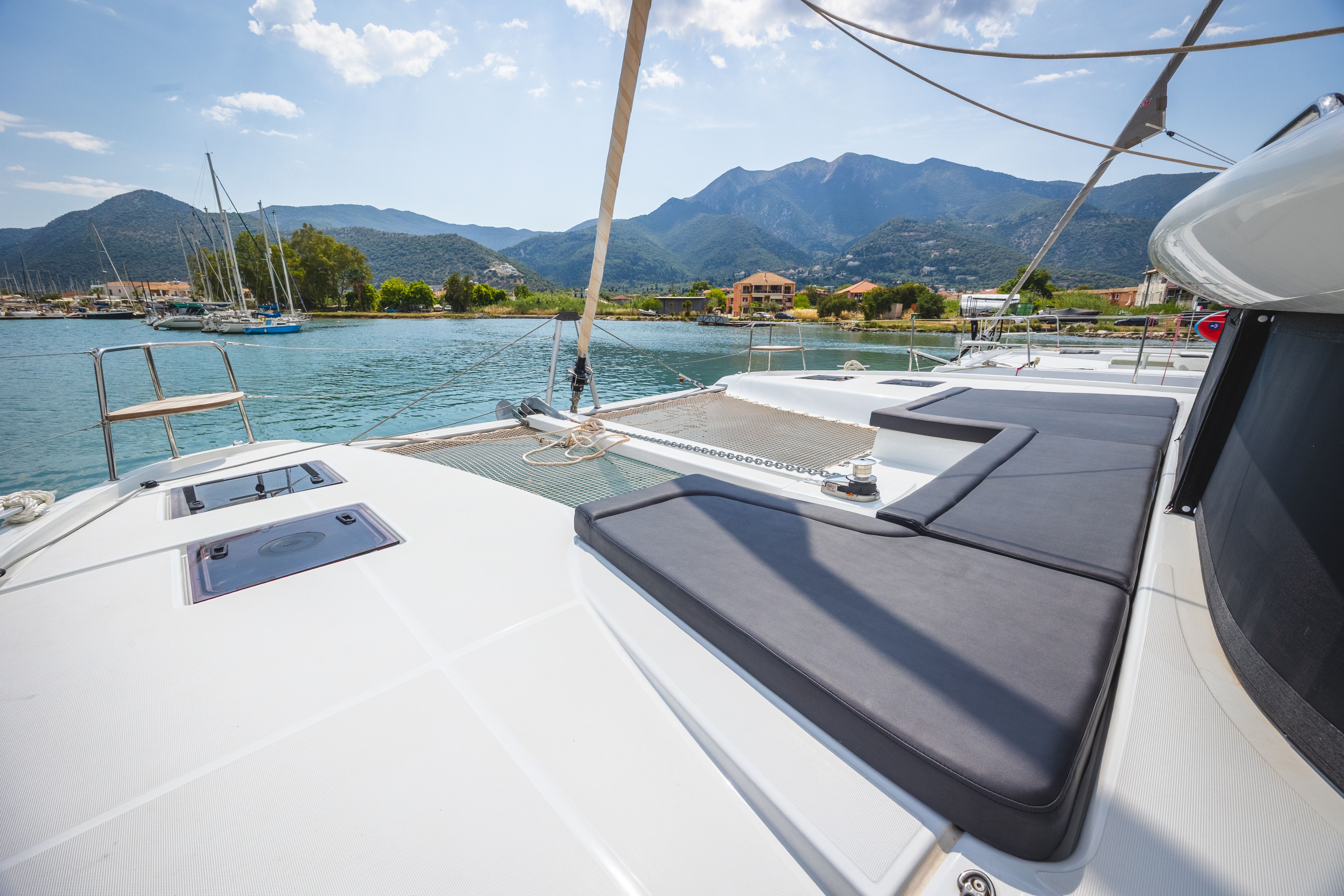 Lagoon 43 | Emerald
