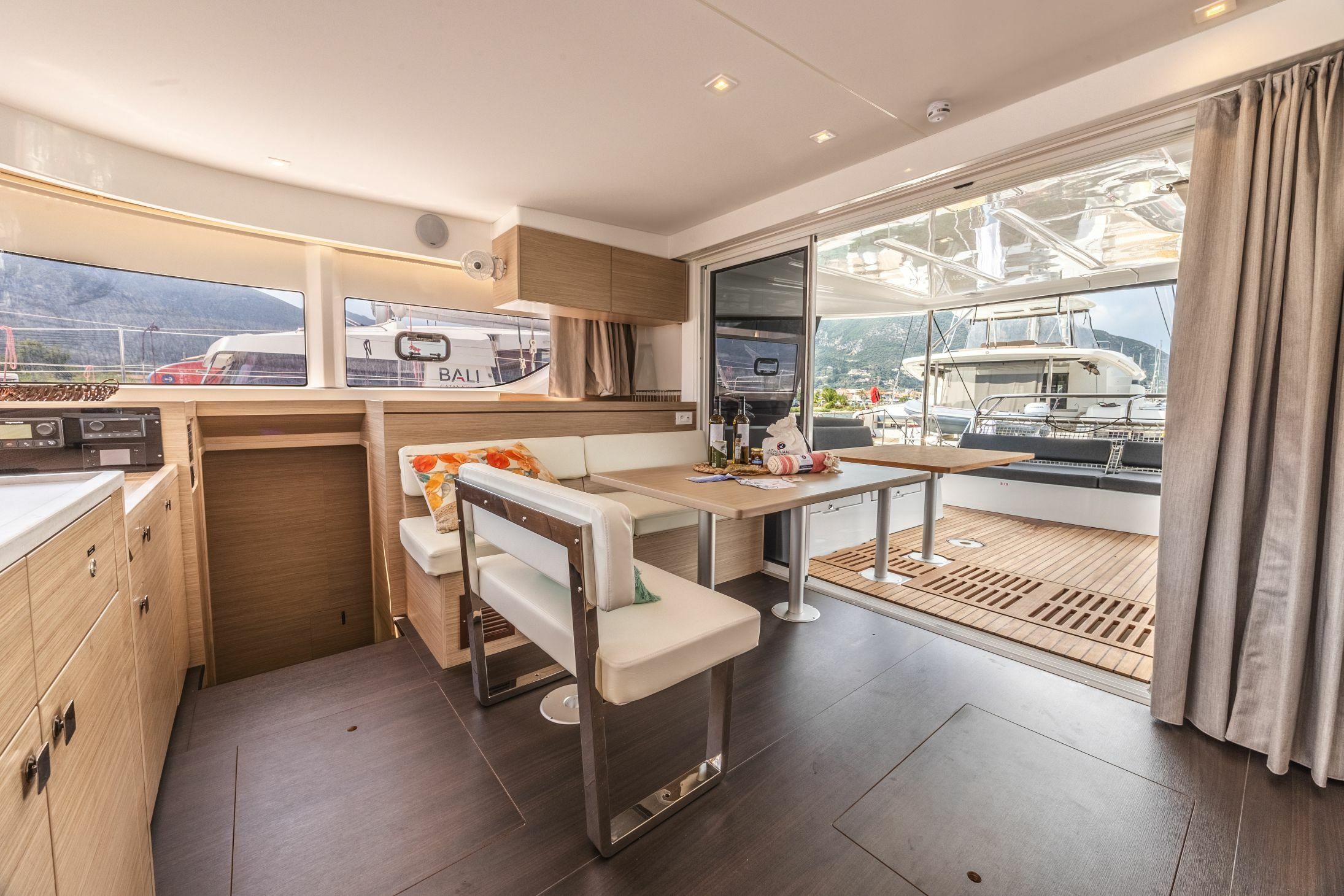 Lagoon 43 | Emerald