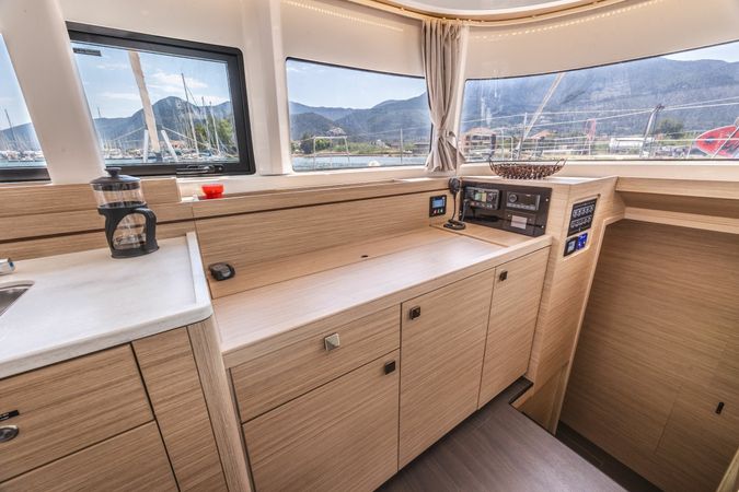 Lagoon 43 | Emerald