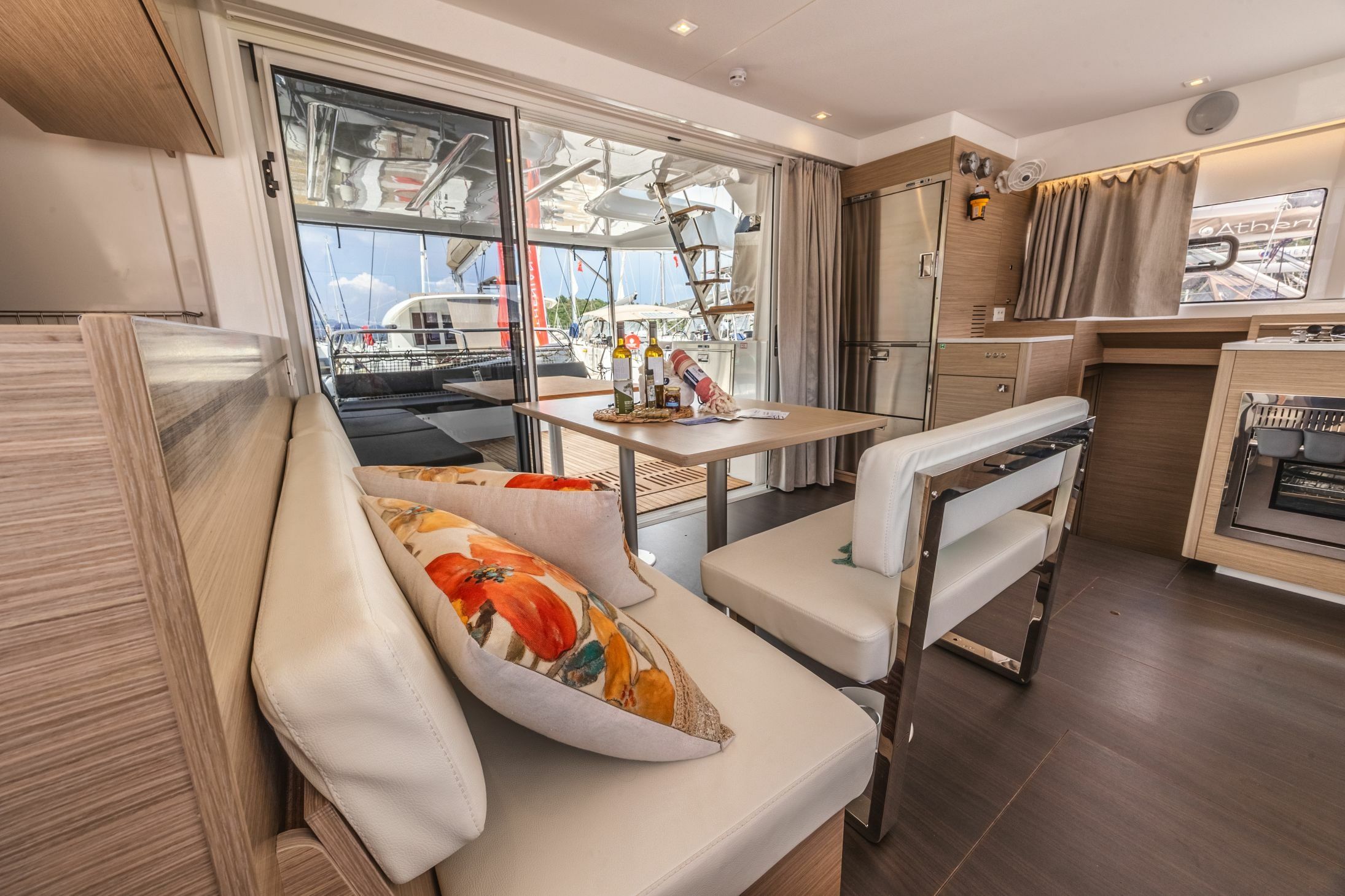 Lagoon 43 | Emerald