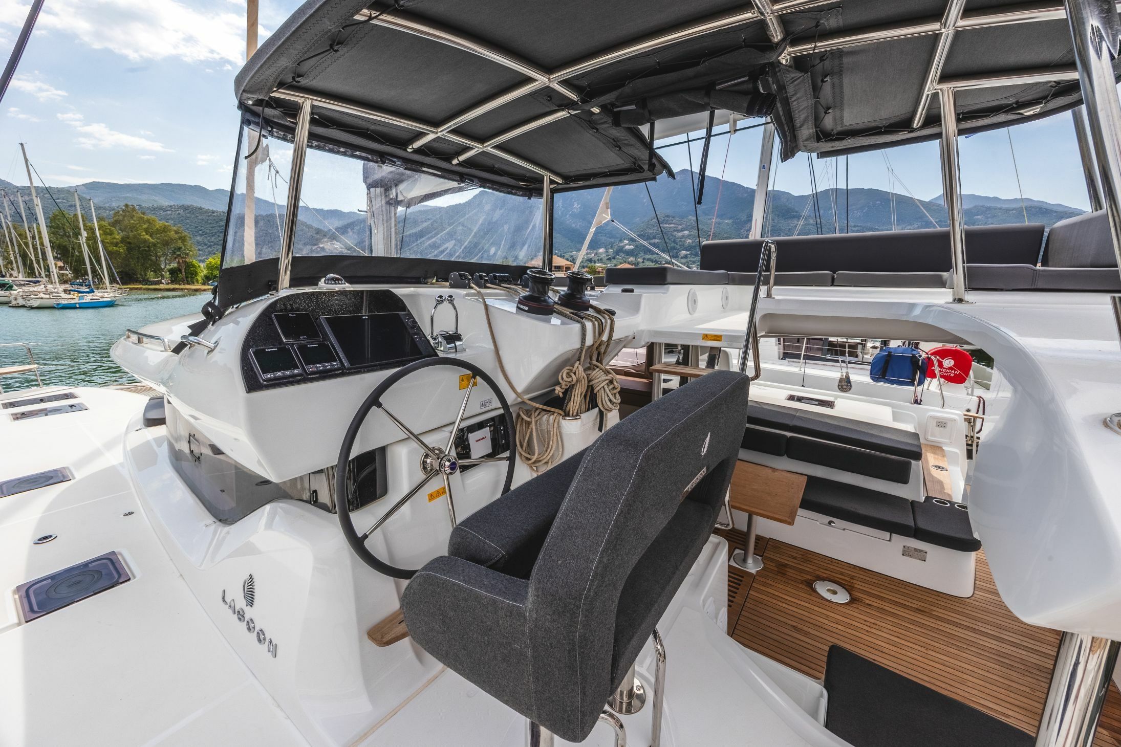 Lagoon 43 | Emerald