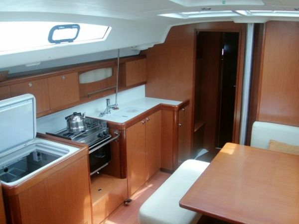 Beneteau Oceanis 43 | Optimus