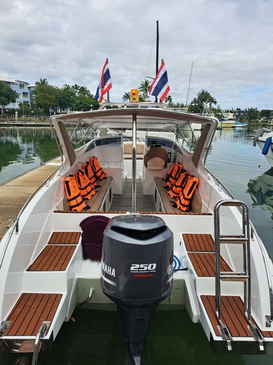Custom Built 39 | Saranya Marine