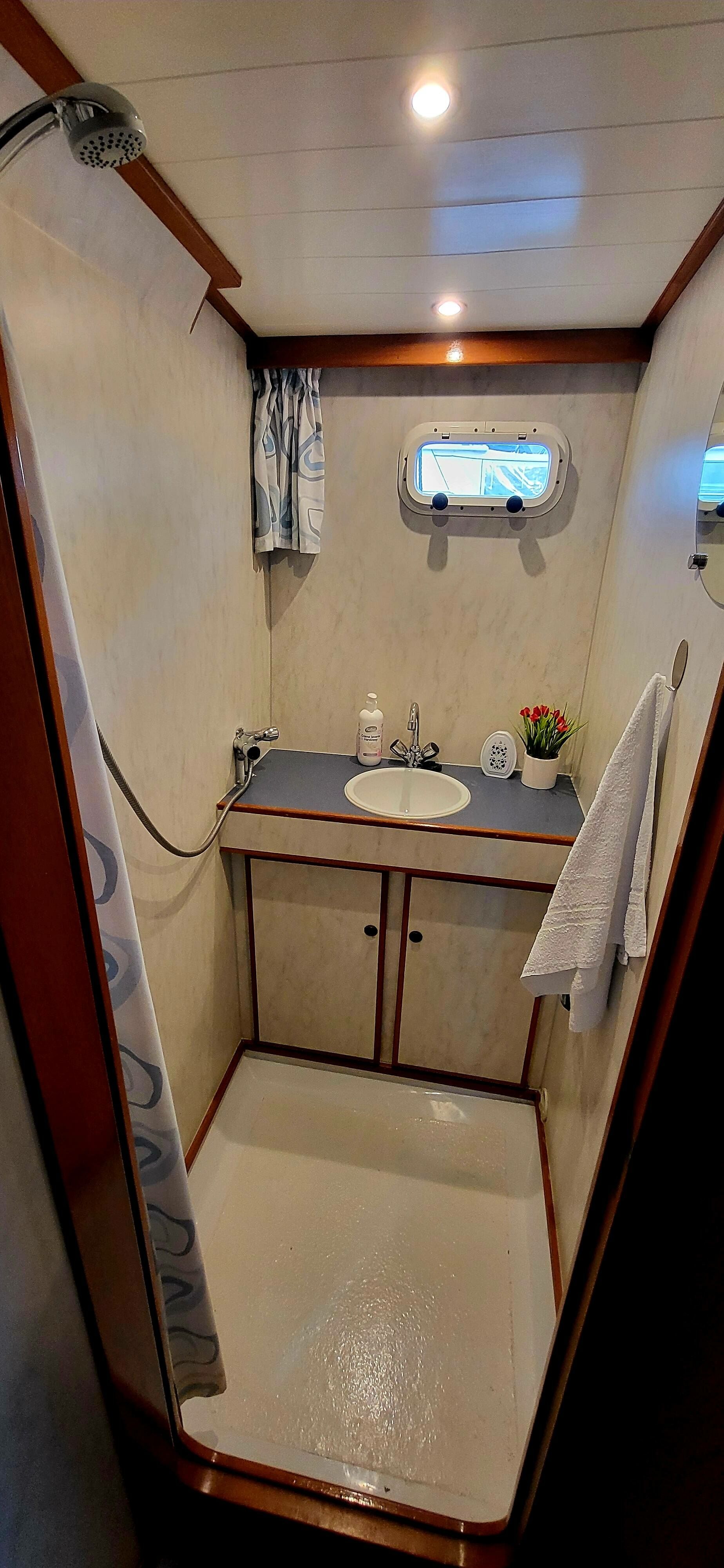 De Drait Renal 40 | Voyager