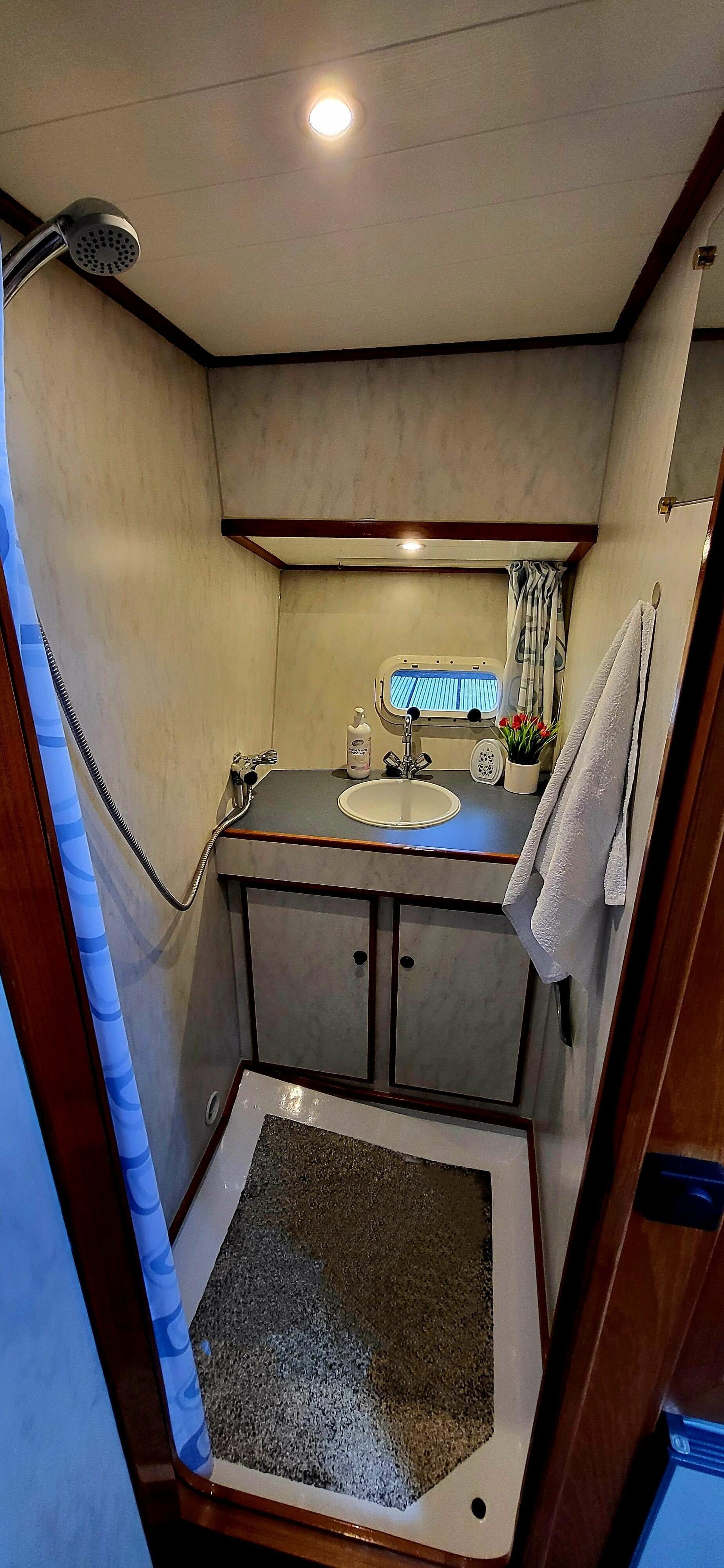 De Drait Renal 40 | Voyager