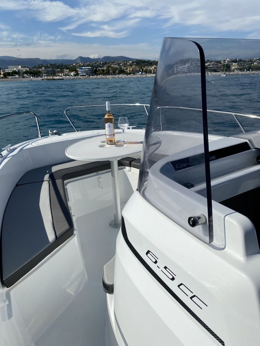 Jeanneau Cap Camarat 6.5 CC | White Pearl