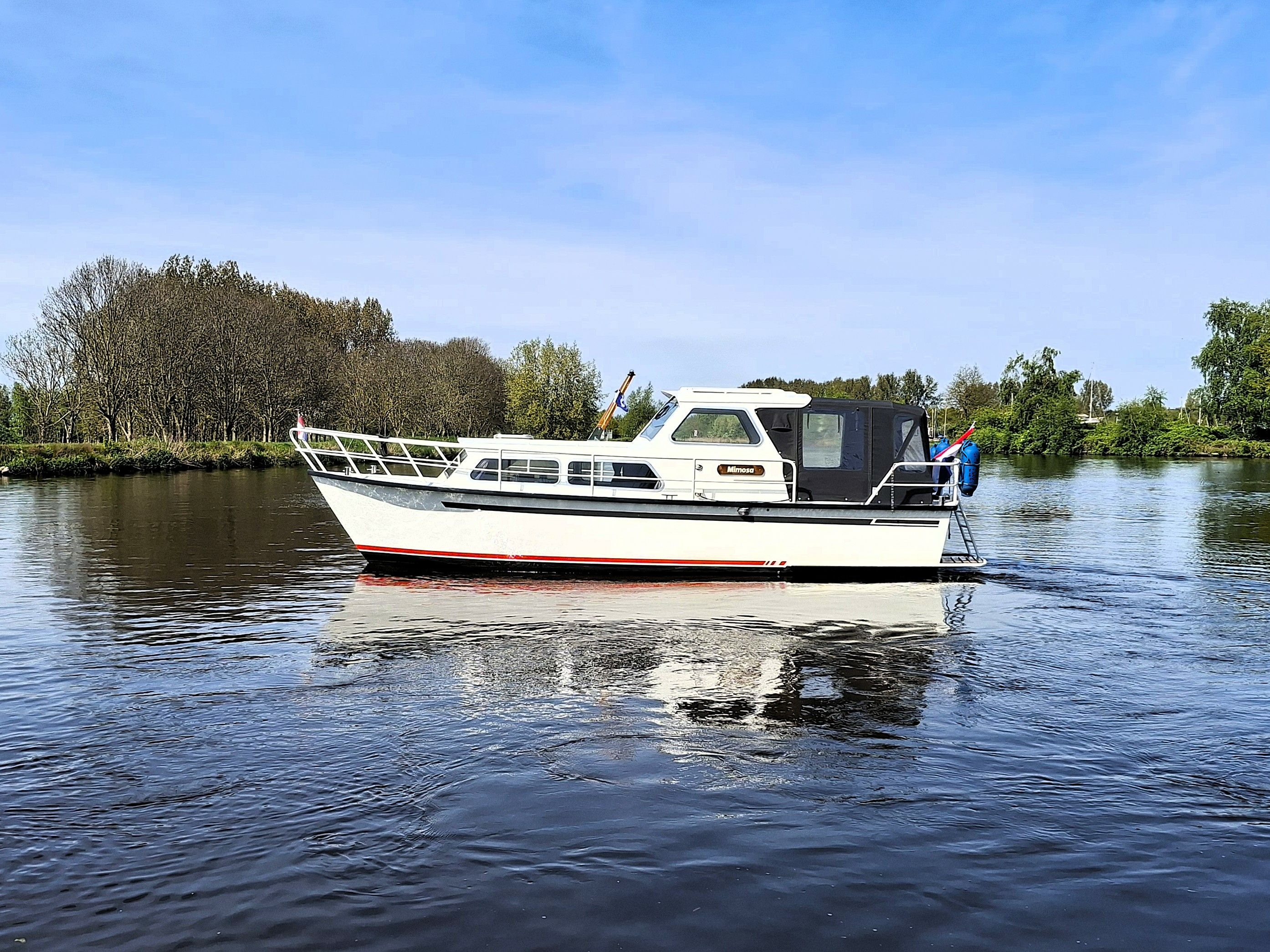 Aquanaut 850 OK | Mimosa