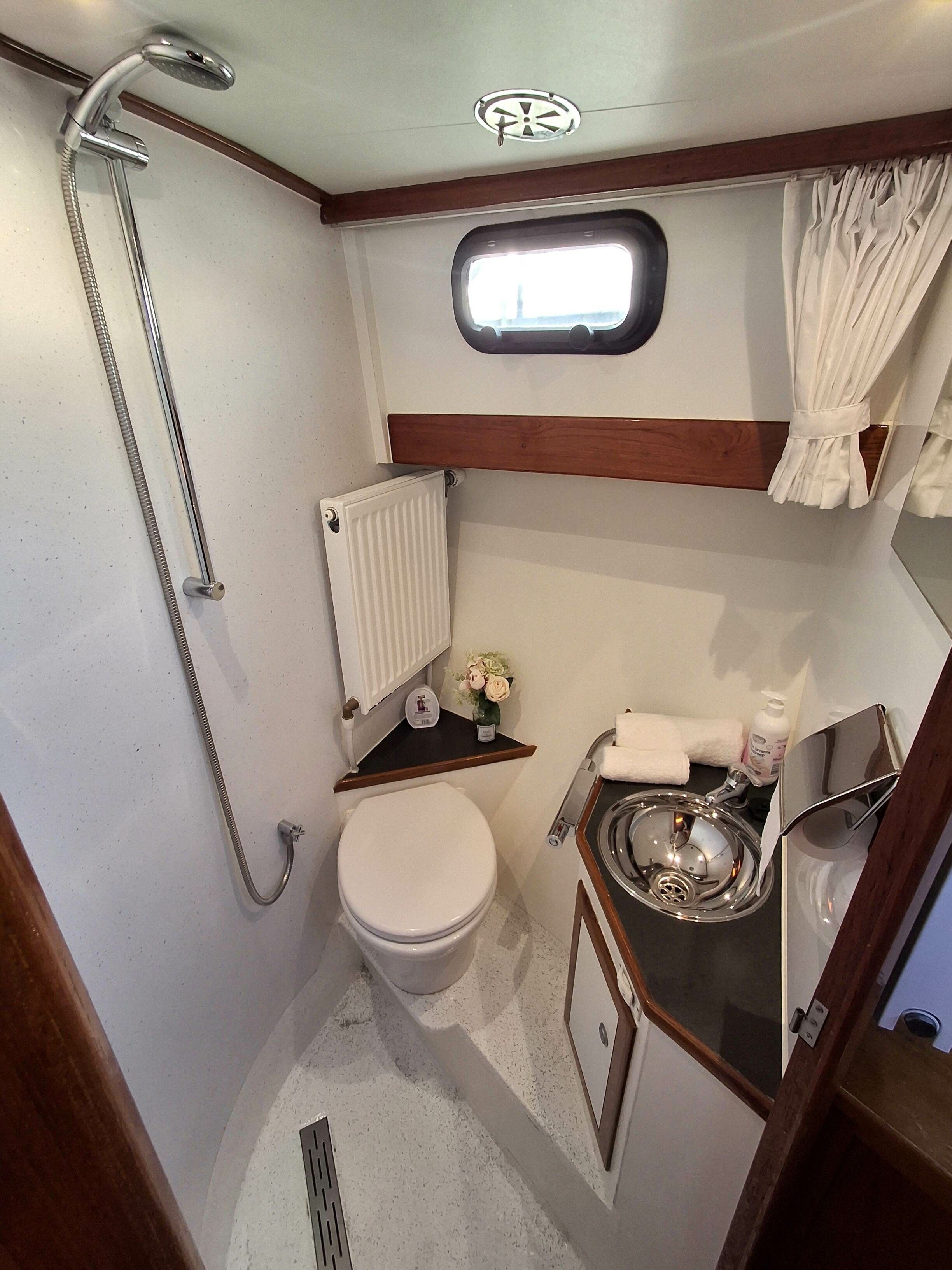 Valkkruiser 1300 | Geminus