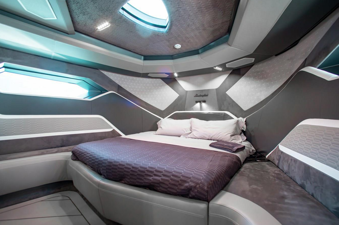 Tecnomar Lamborghini 63 | Nero