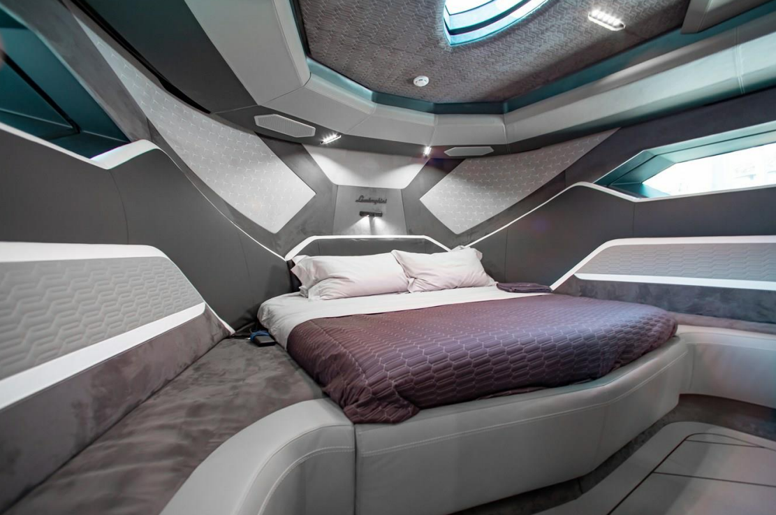 Tecnomar Lamborghini 63 | Nero