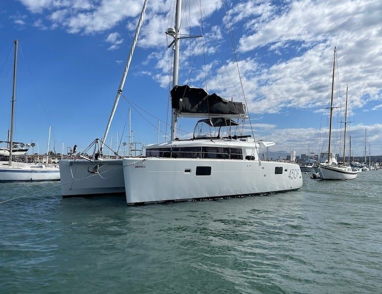 Lagoon 450 F | Sycamore