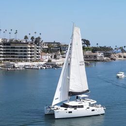 Lagoon 450 F | Sycamore