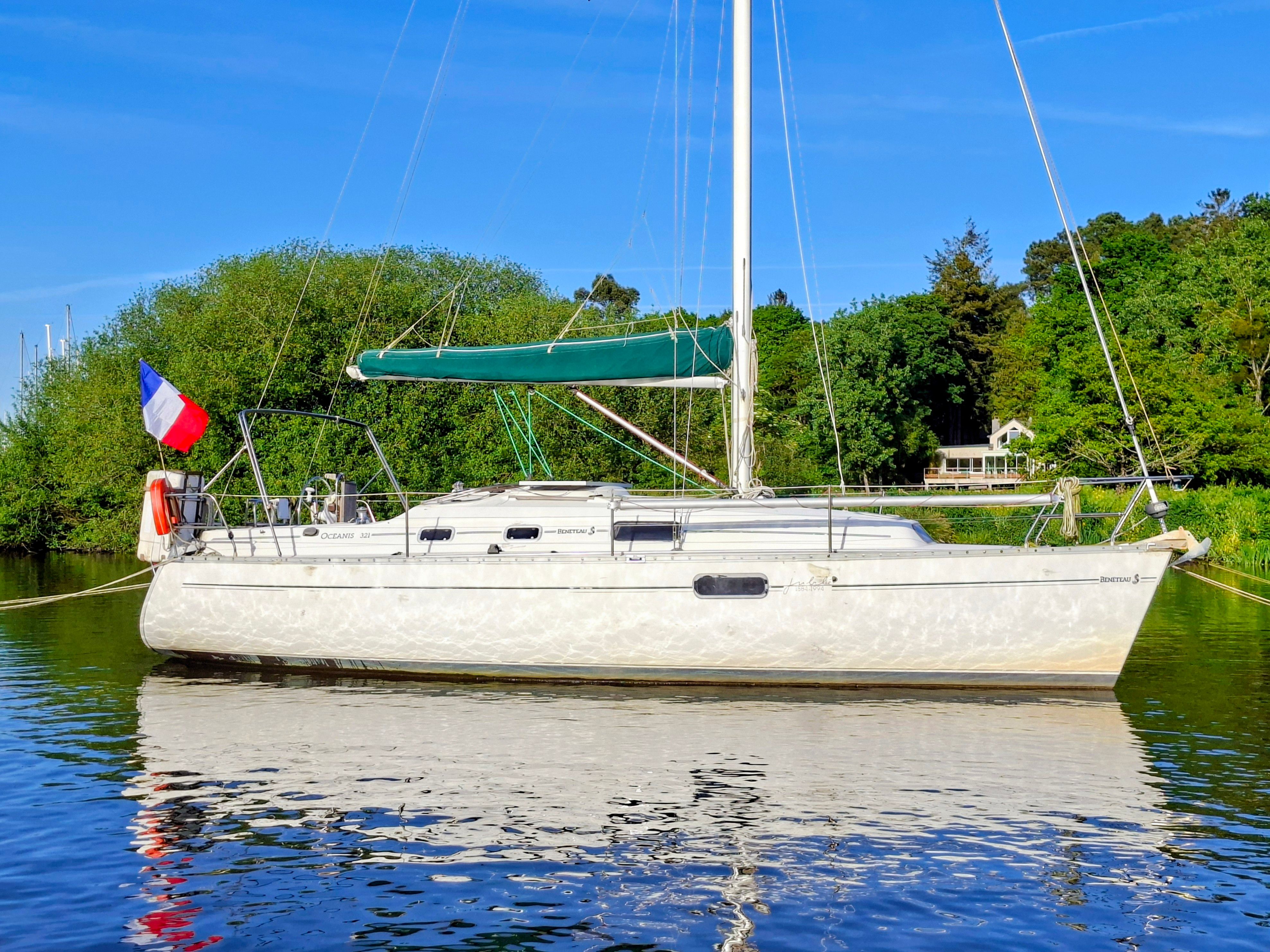 Beneteau Oceanis 321 | Sgafd