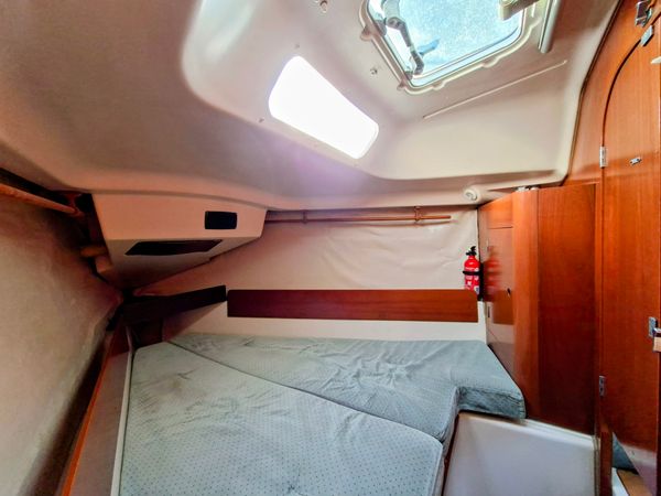 Beneteau Oceanis 321 | Sgafd