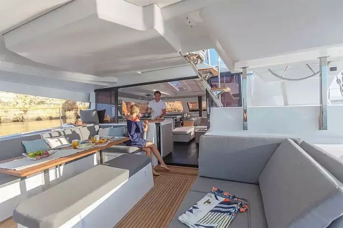 Fountaine Pajot Elba 45 | Blu Dolphin