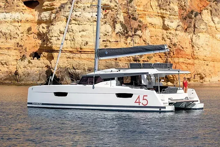 Fountaine Pajot Elba 45 | Blu Dolphin