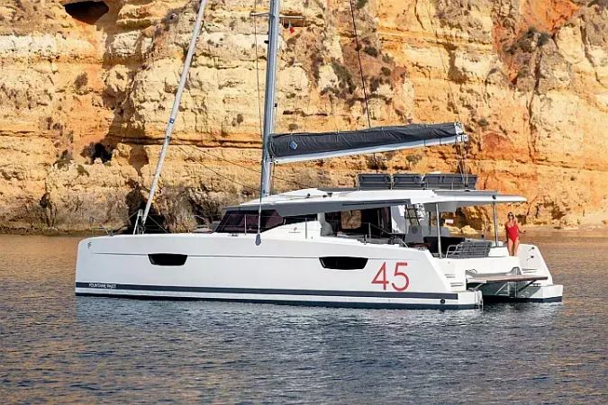 Fountaine Pajot Elba 45 | Blu Dolphin