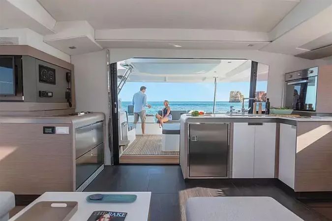 Fountaine Pajot Elba 45 | Blu Dolphin