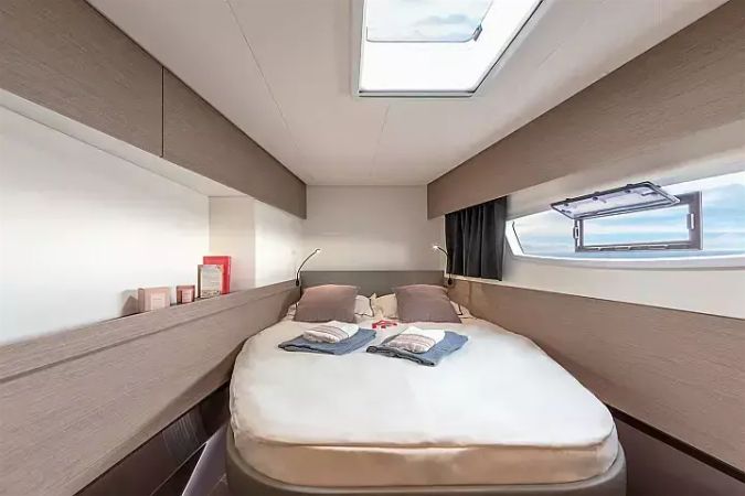 Fountaine Pajot Elba 45 | Blu Dolphin