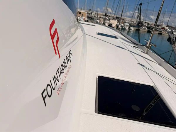 Fountaine Pajot Elba 45 | Blu Dolphin