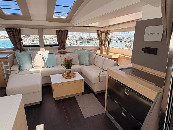 Fountaine Pajot Elba 45 | Blu Dolphin