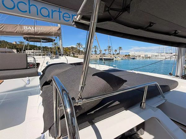 Fountaine Pajot Elba 45 | Blu Dolphin