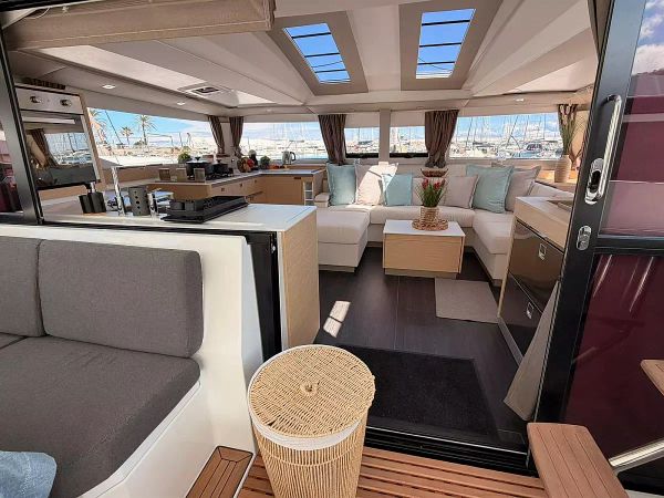Fountaine Pajot Elba 45 | Blu Dolphin