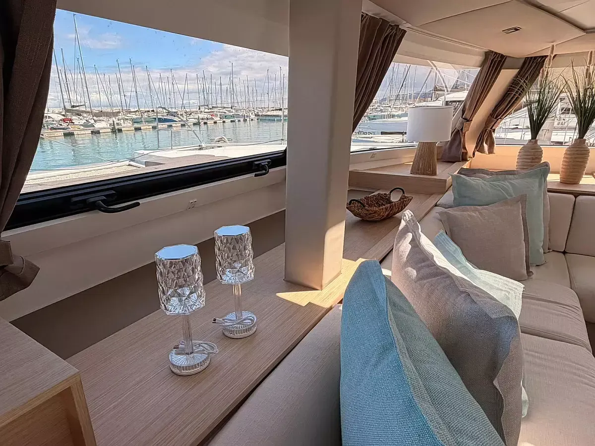 Fountaine Pajot Elba 45 | Blu Dolphin