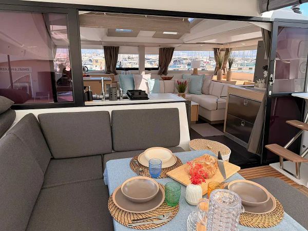 Fountaine Pajot Elba 45 | Blu Dolphin