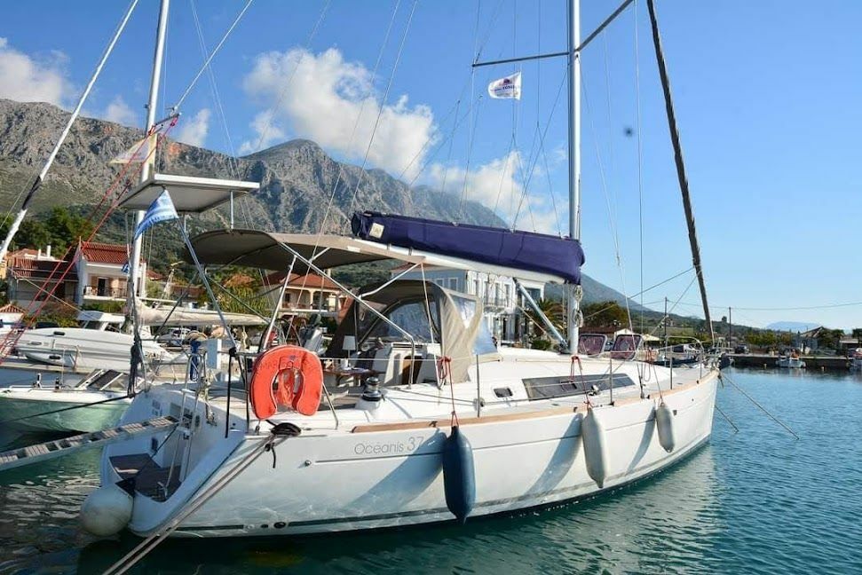 Beneteau Oceanis 37 | Maria