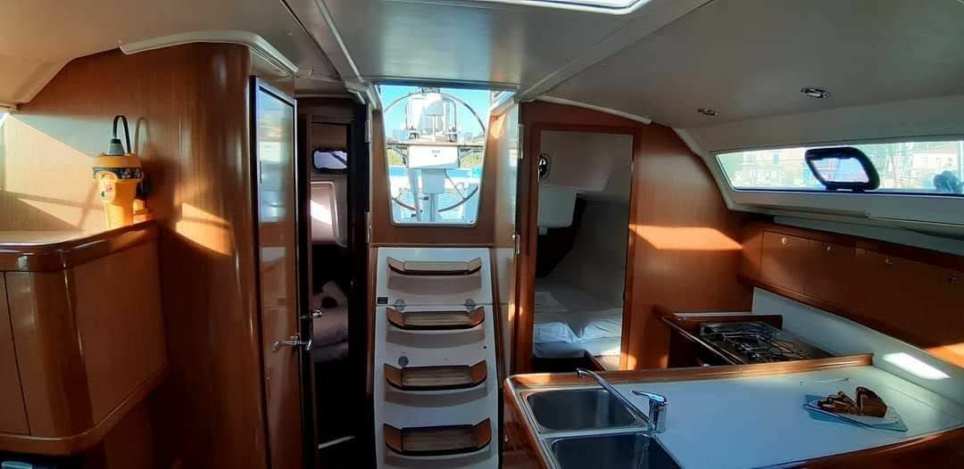 Beneteau Oceanis 37 | Maria