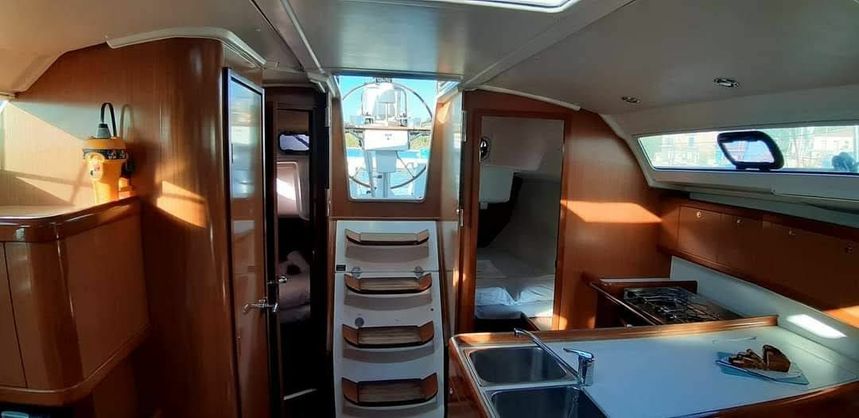 Beneteau Oceanis 37 | Maria