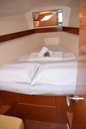 Beneteau Oceanis 37 | Maria