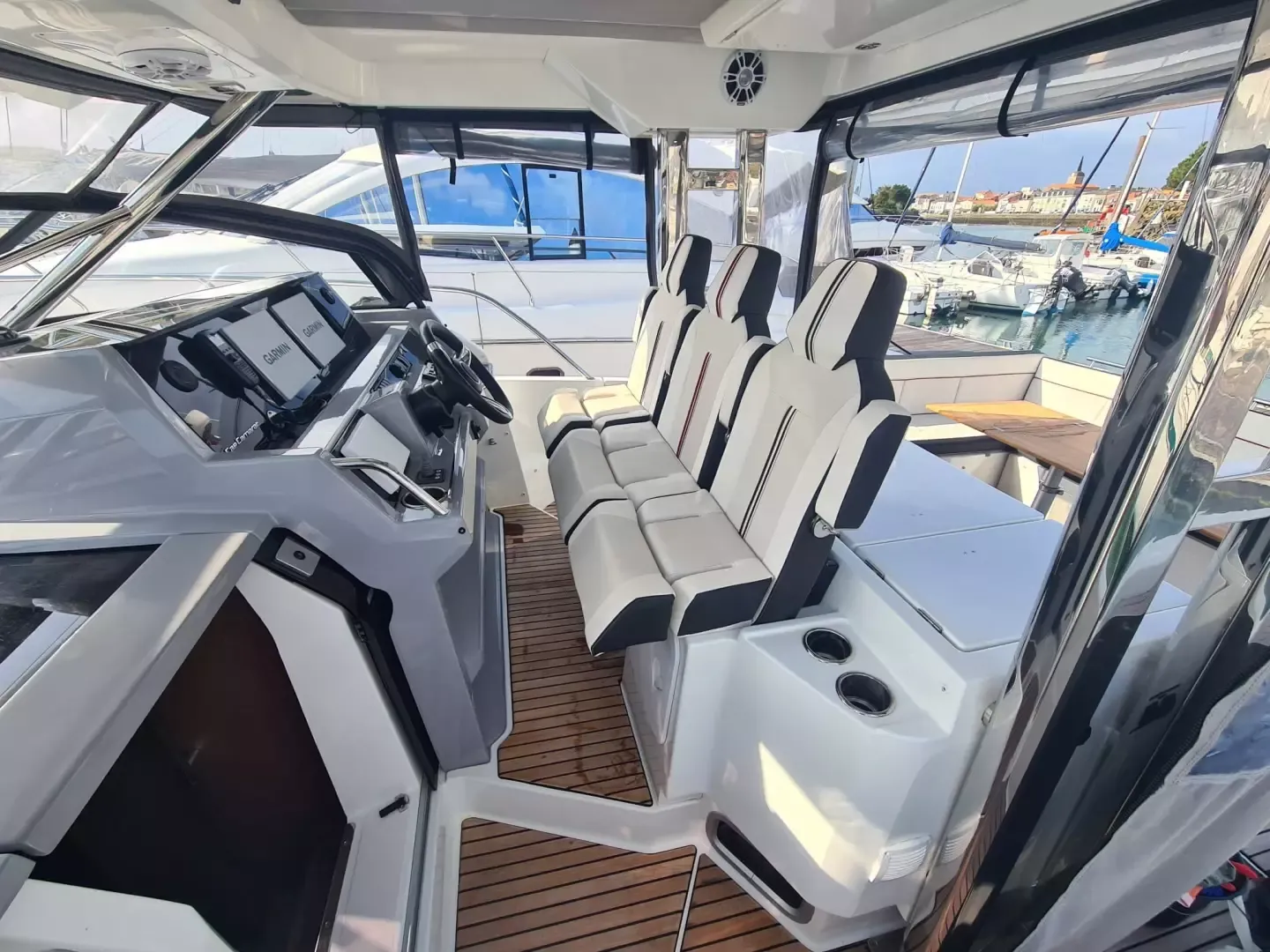 Jeanneau Cap Camarat 12.50 WA | Dompif