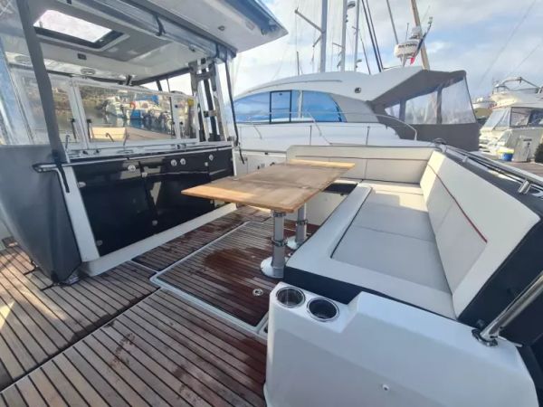 Jeanneau Cap Camarat 12.50 WA | Dompif