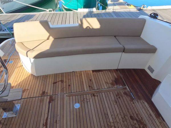 Jeanneau Prestige 350 Fly | Kefi
