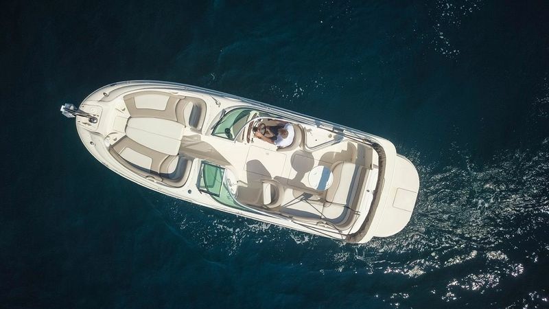 Sea Ray 240 | Forban