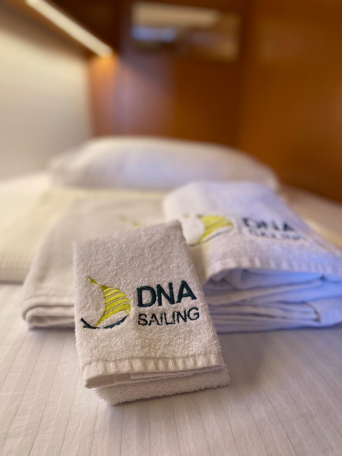 Bavaria Cruiser 46 | Protein