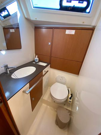 Bavaria Cruiser 46 | Protein