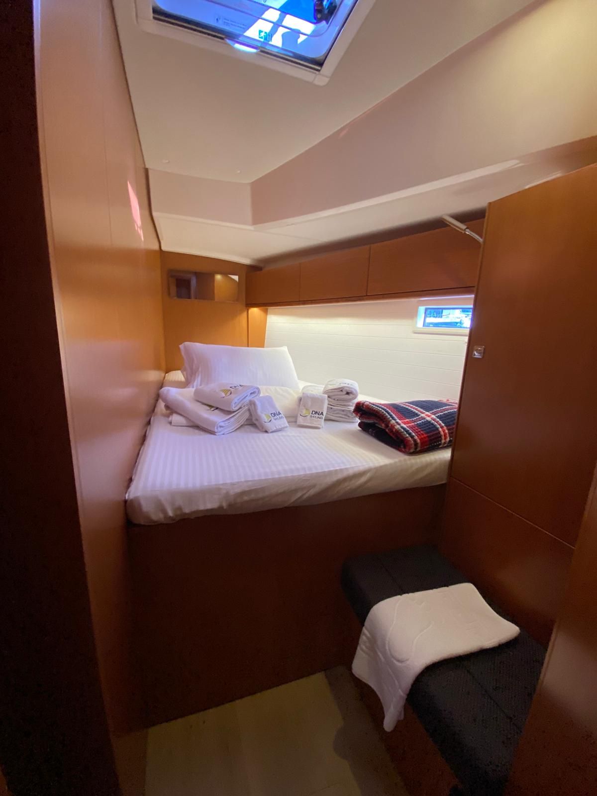 Bavaria Cruiser 46 | Protein