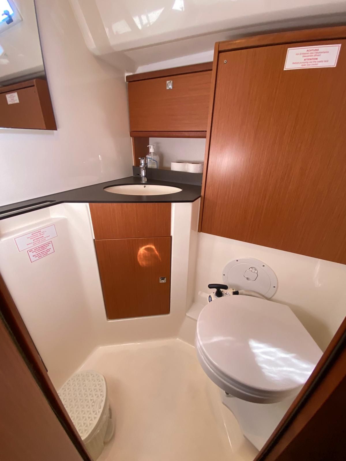 Bavaria Cruiser 46 | Protein