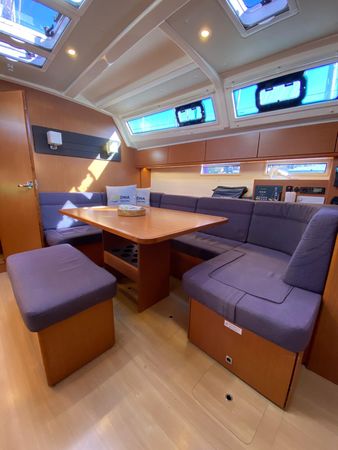 Bavaria Cruiser 46 | Protein