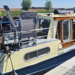 Custom Built 35 | Abel Tasman