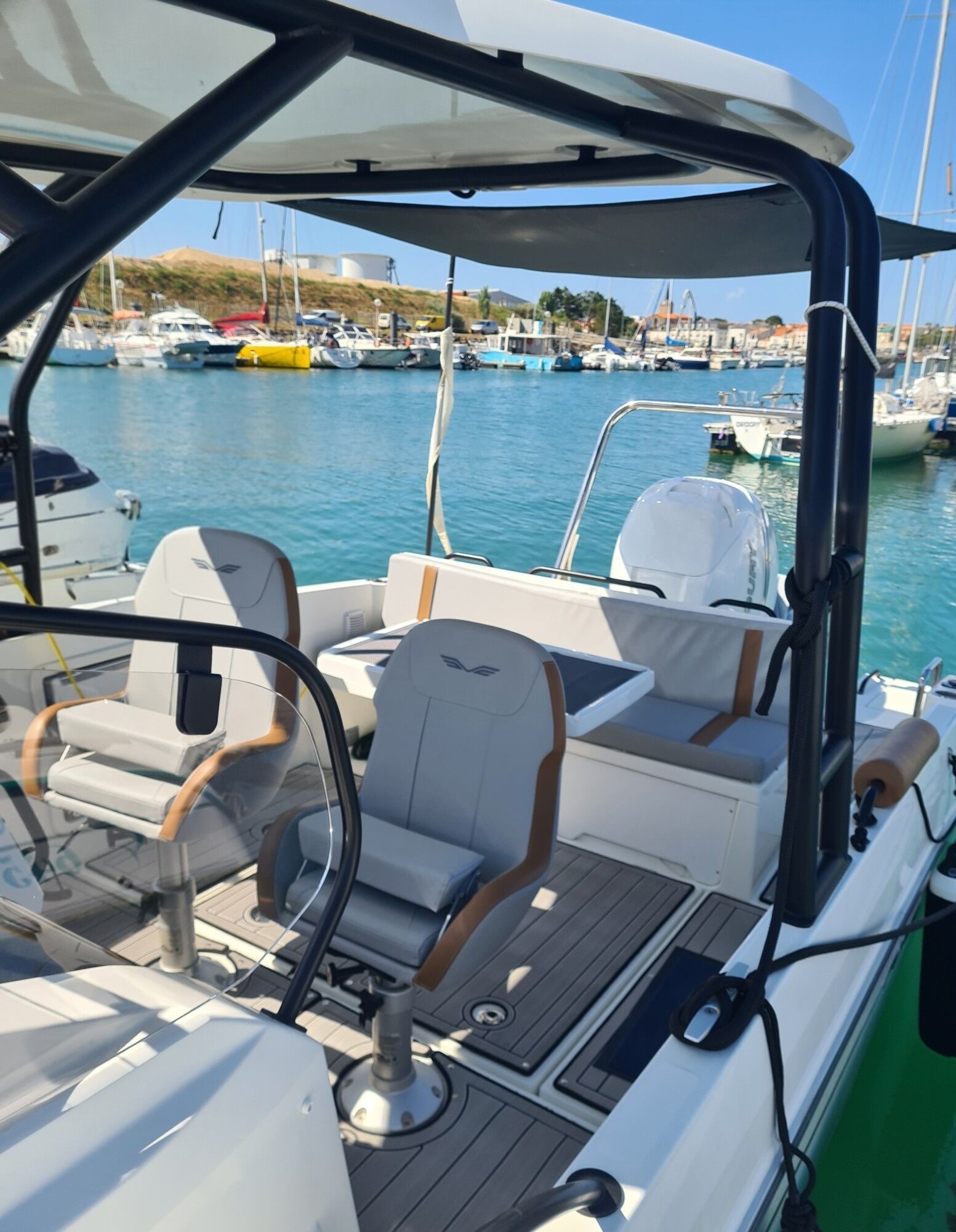 Beneteau Flyer 8 Sundeck | Okeechoobee 5