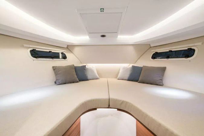 Nimbus 305 Coupe | Nava