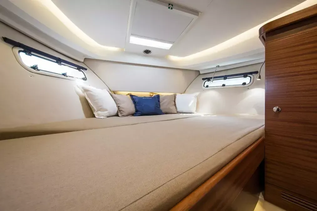 Nimbus 305 Coupe | Nava
