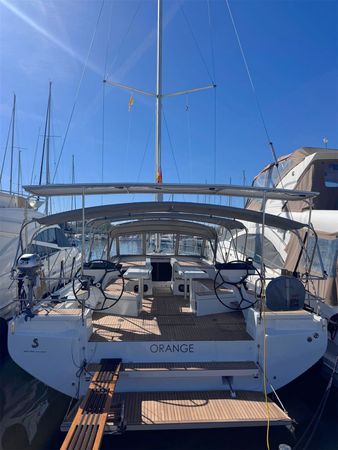 Beneteau Oceanis 52 | Orange