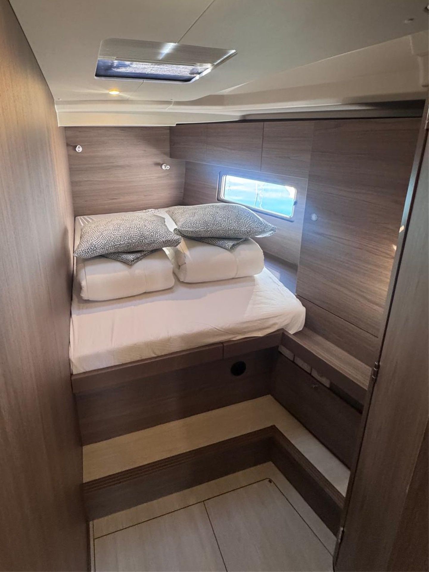 Beneteau Oceanis 52 | Orange