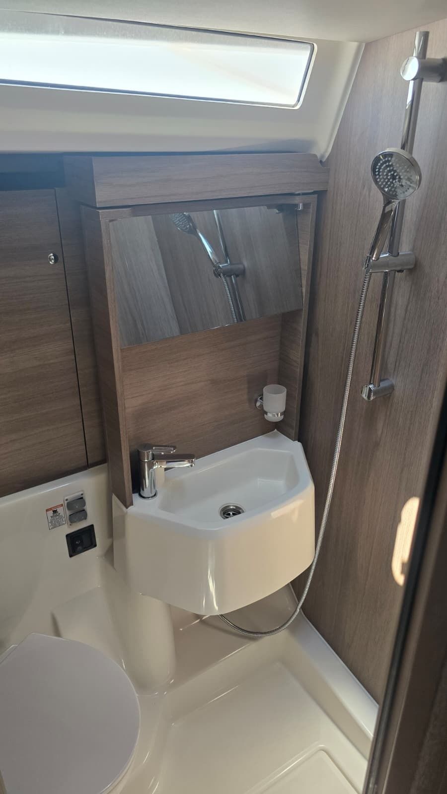 Beneteau Oceanis 52 | Orange
